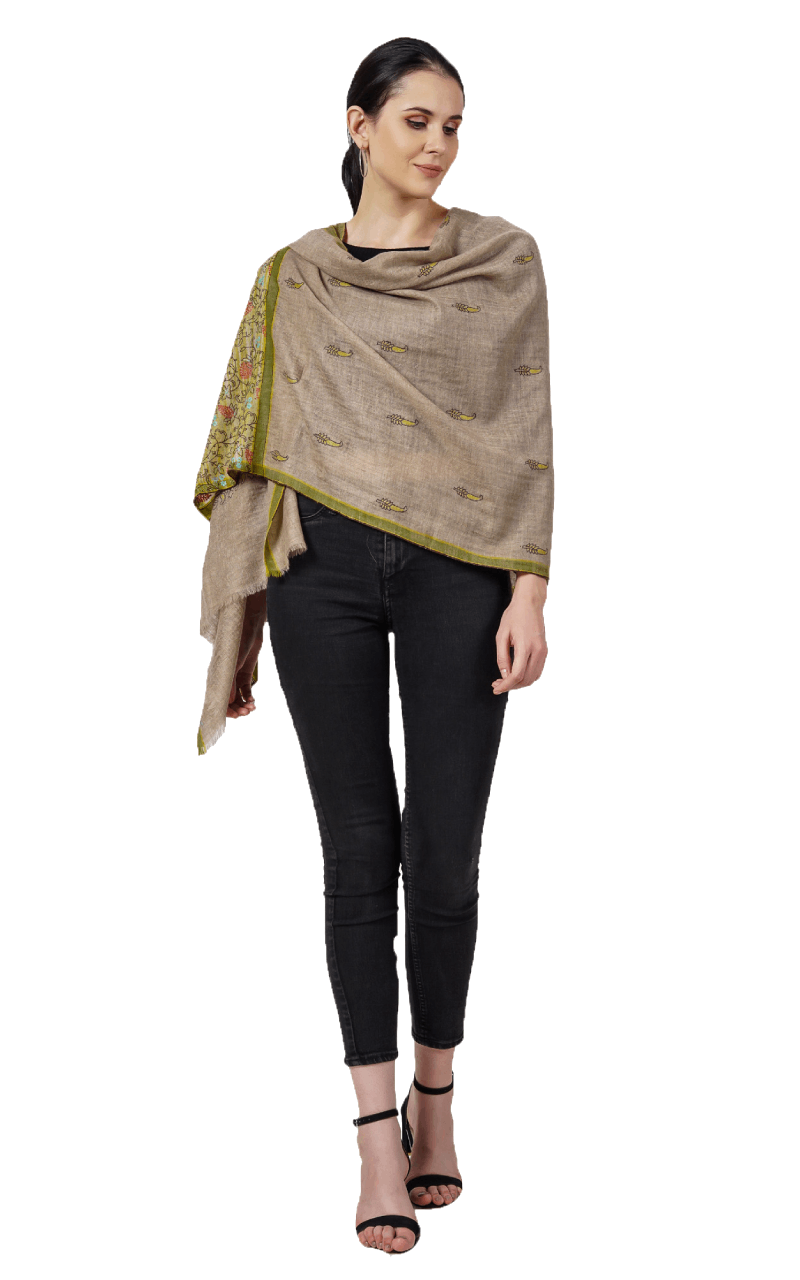 What is the Size of a Pashmina Shawl? – PASHWRAP